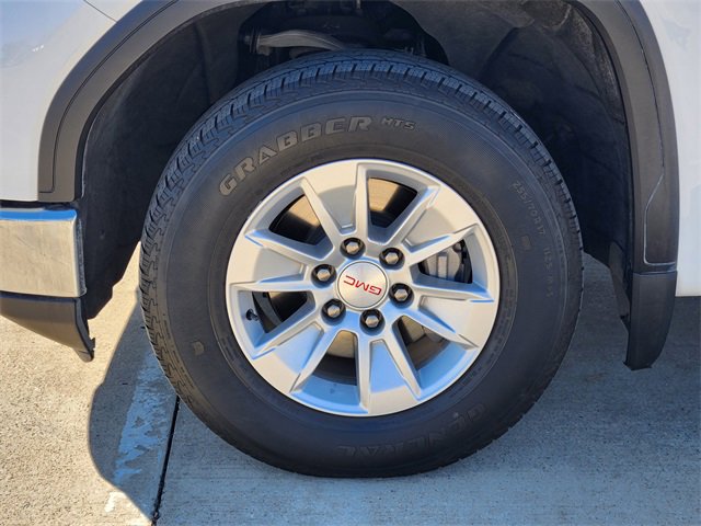 Used 2024 GMC Sierra 1500 SLE w/ Preferred Package image 10