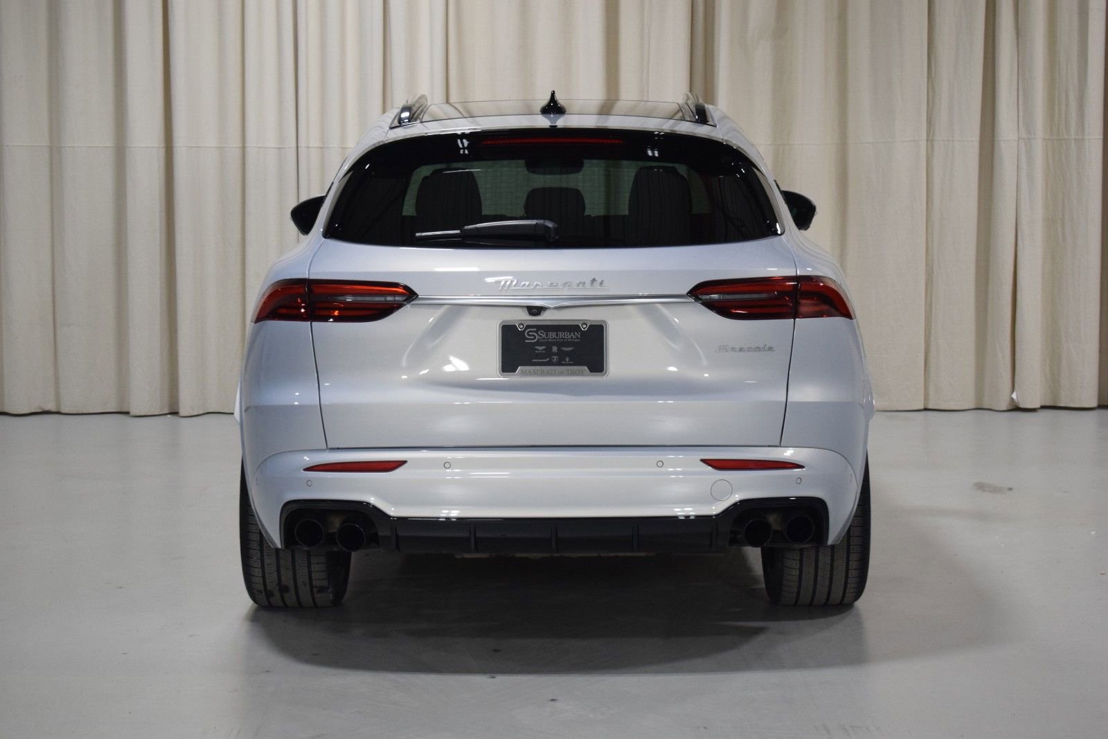 Certified 2024 Maserati Grecale Modena image 12