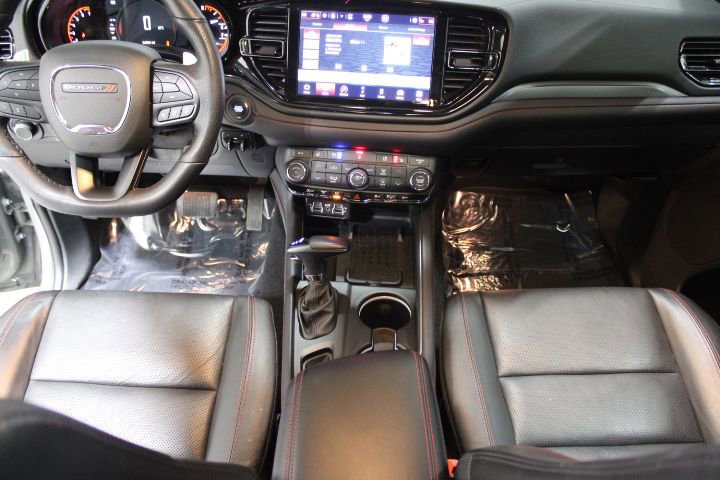 Used 2025 Dodge Durango GT image 2