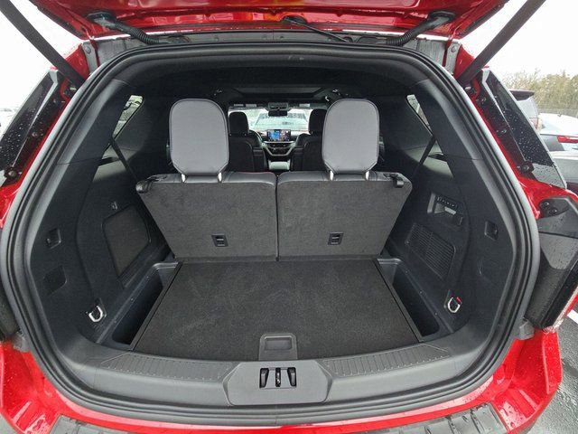 Used 2025 Ford Explorer ST w/ Sun And Sound Package image 23