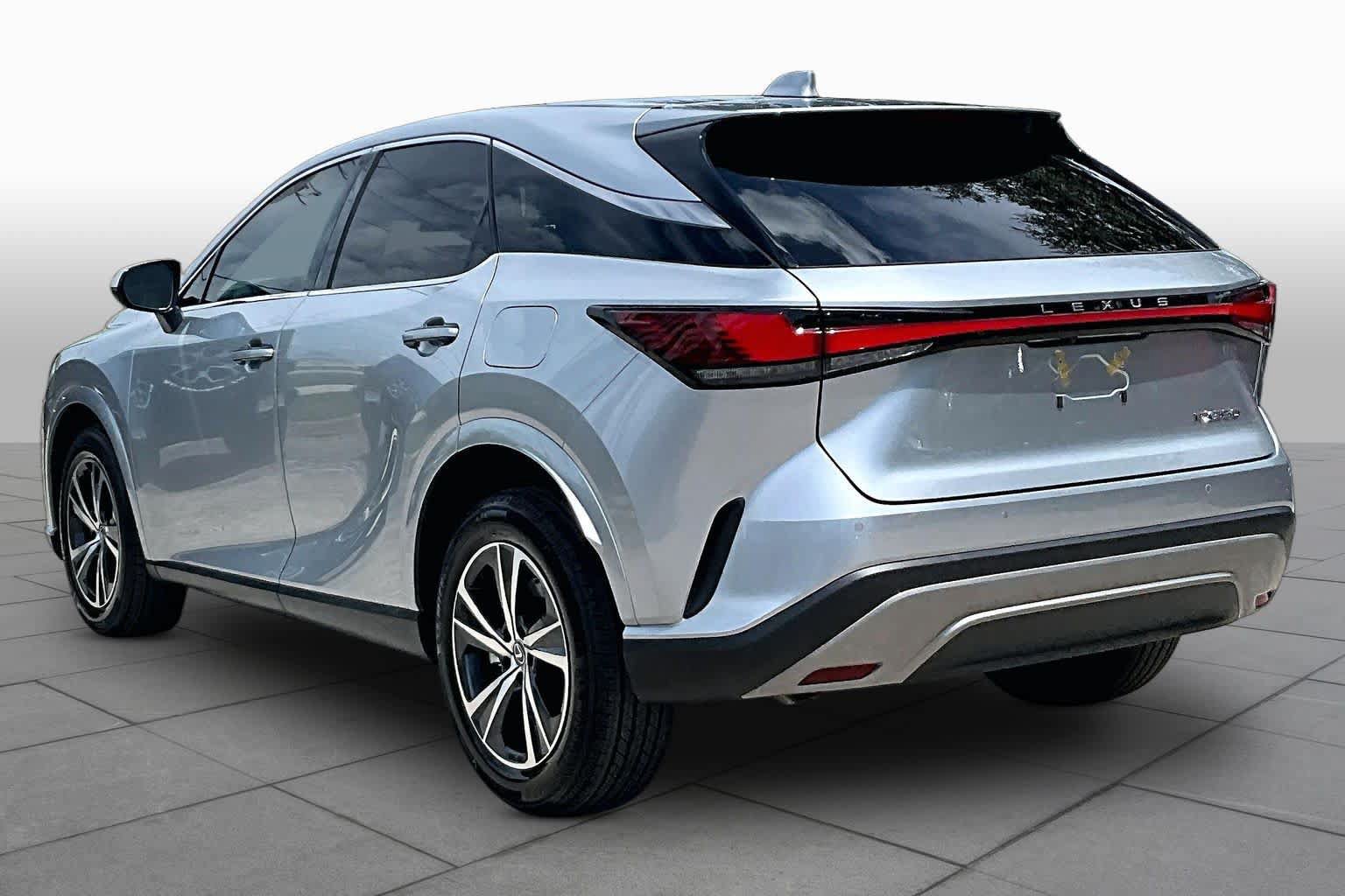 Used 2023 Lexus RX 350 FWD image 12