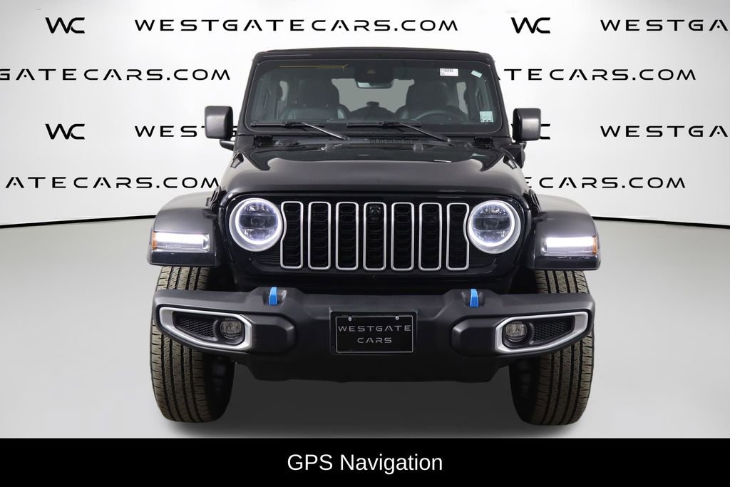 Used 2024 Jeep Wrangler Unlimited Sahara w/ Technology Group AWD/4WD image 2
