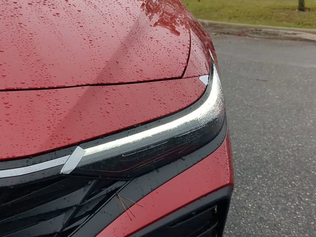 New 2025 Hyundai Elantra Sport FWD image 10