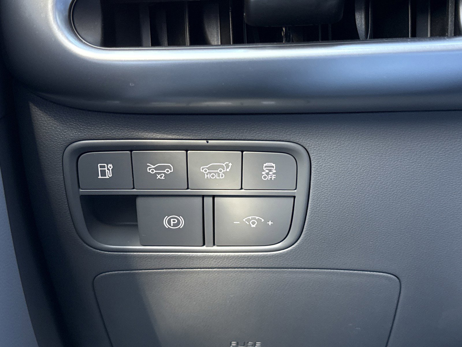 New 2026 Hyundai Ioniq 9 SE image 21