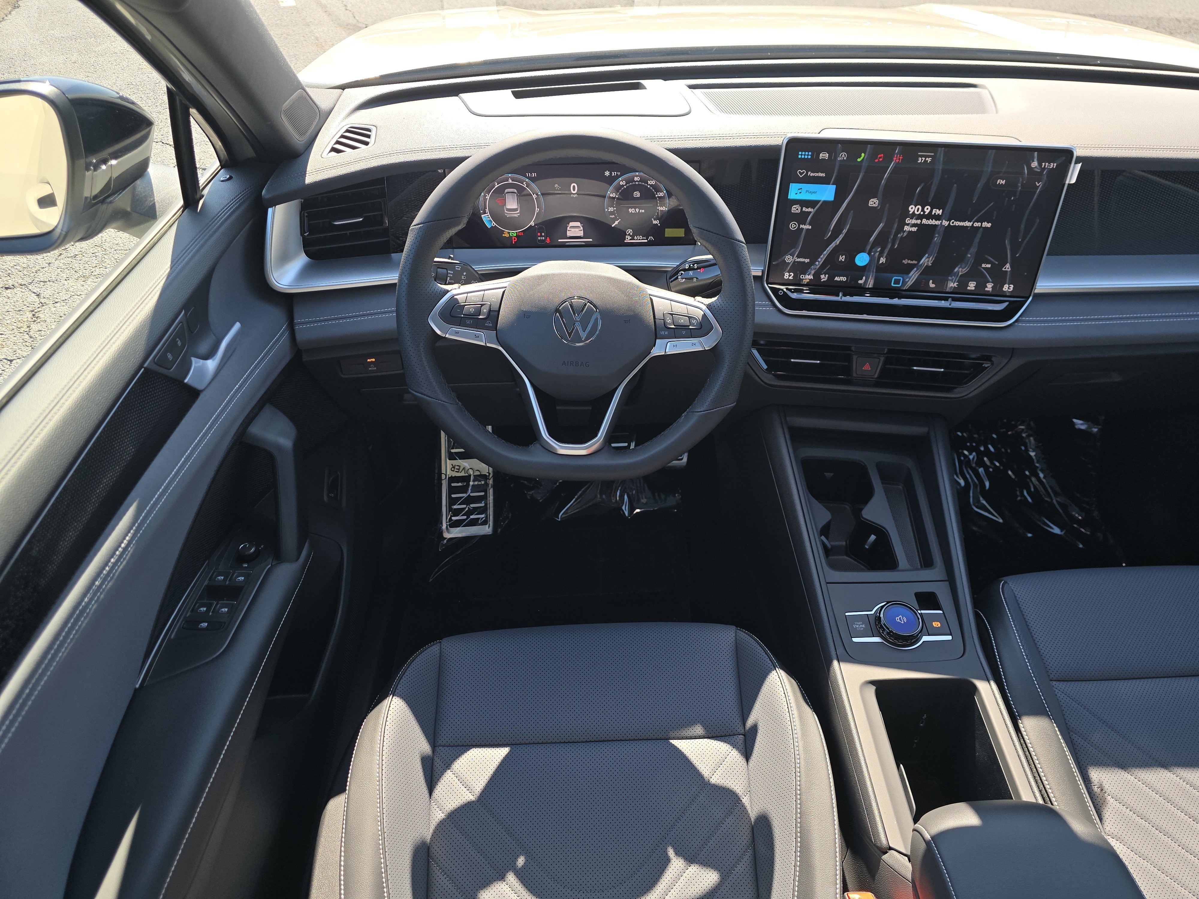 New 2026 Volkswagen Tiguan SE R-Line image 20