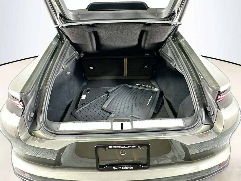 New 2026 Porsche Panamera RWD image 28