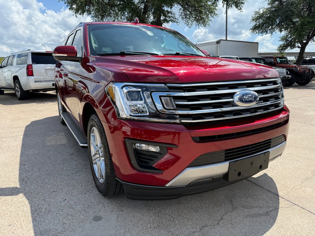 Used 2018 Ford Expedition XLT w/ Equipment Group 202A RWD image 1