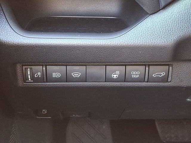 Used 2023 Toyota RAV4 XSE w/ Weather Package AWD/4WD image 30