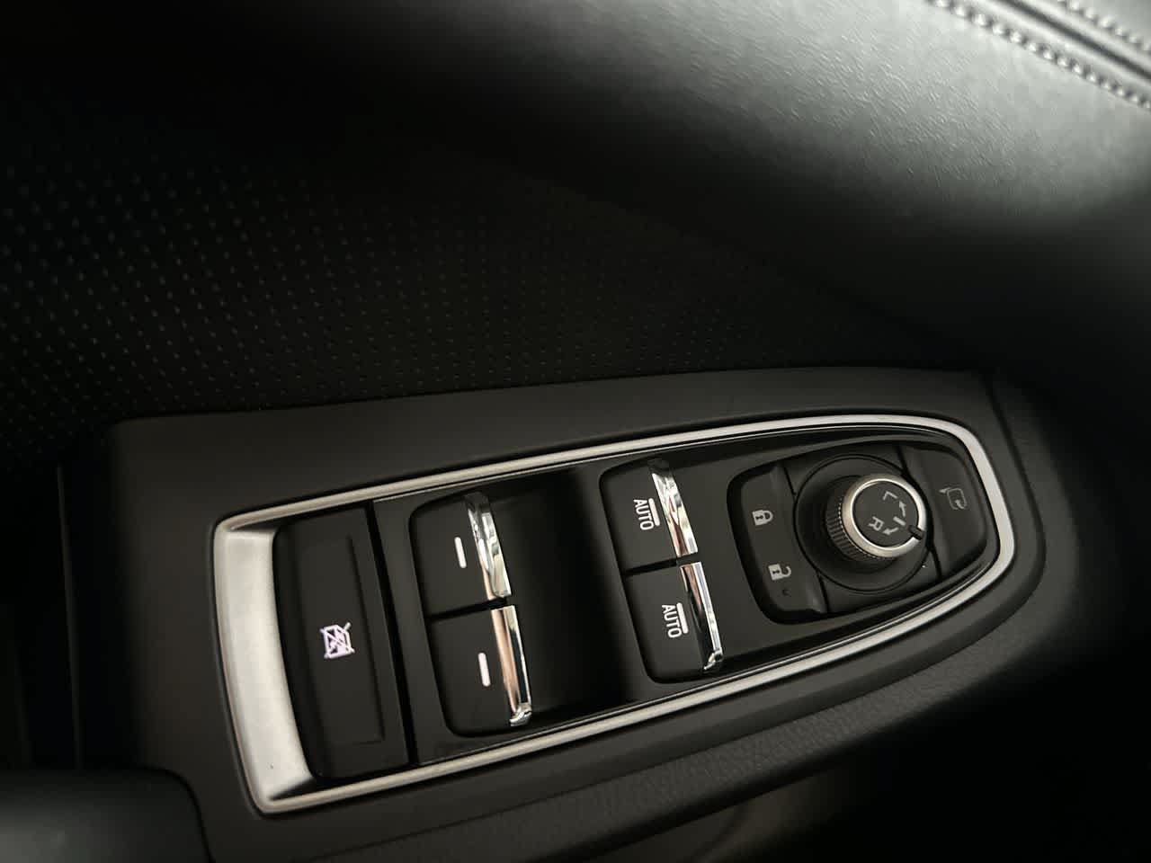 New 2026 Subaru Ascent Limited AWD/4WD image 17