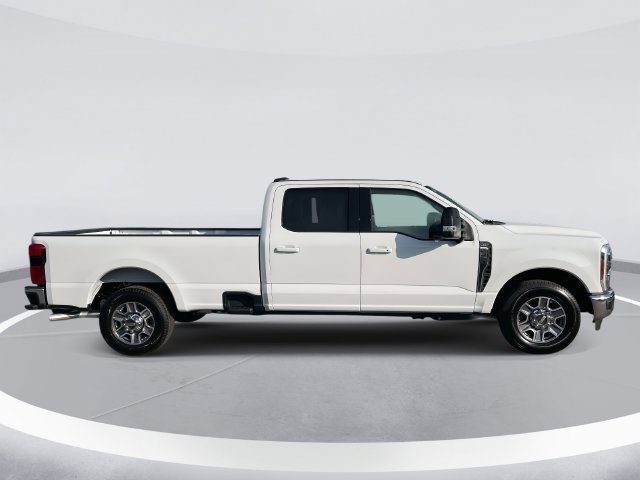 New 2026 Ford F350 Lariat RWD image 3
