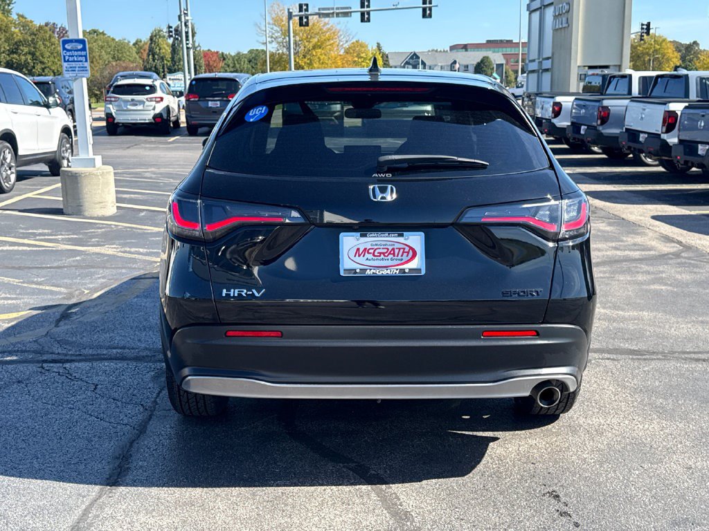 Certified 2025 Honda HR-V Sport image 10
