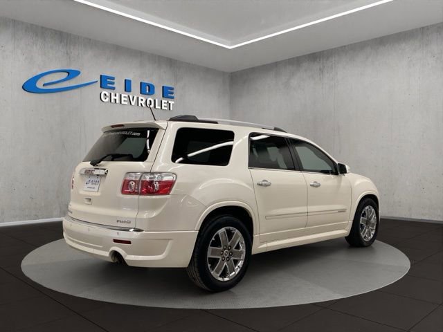 Used 2011 GMC Acadia Denali image 3