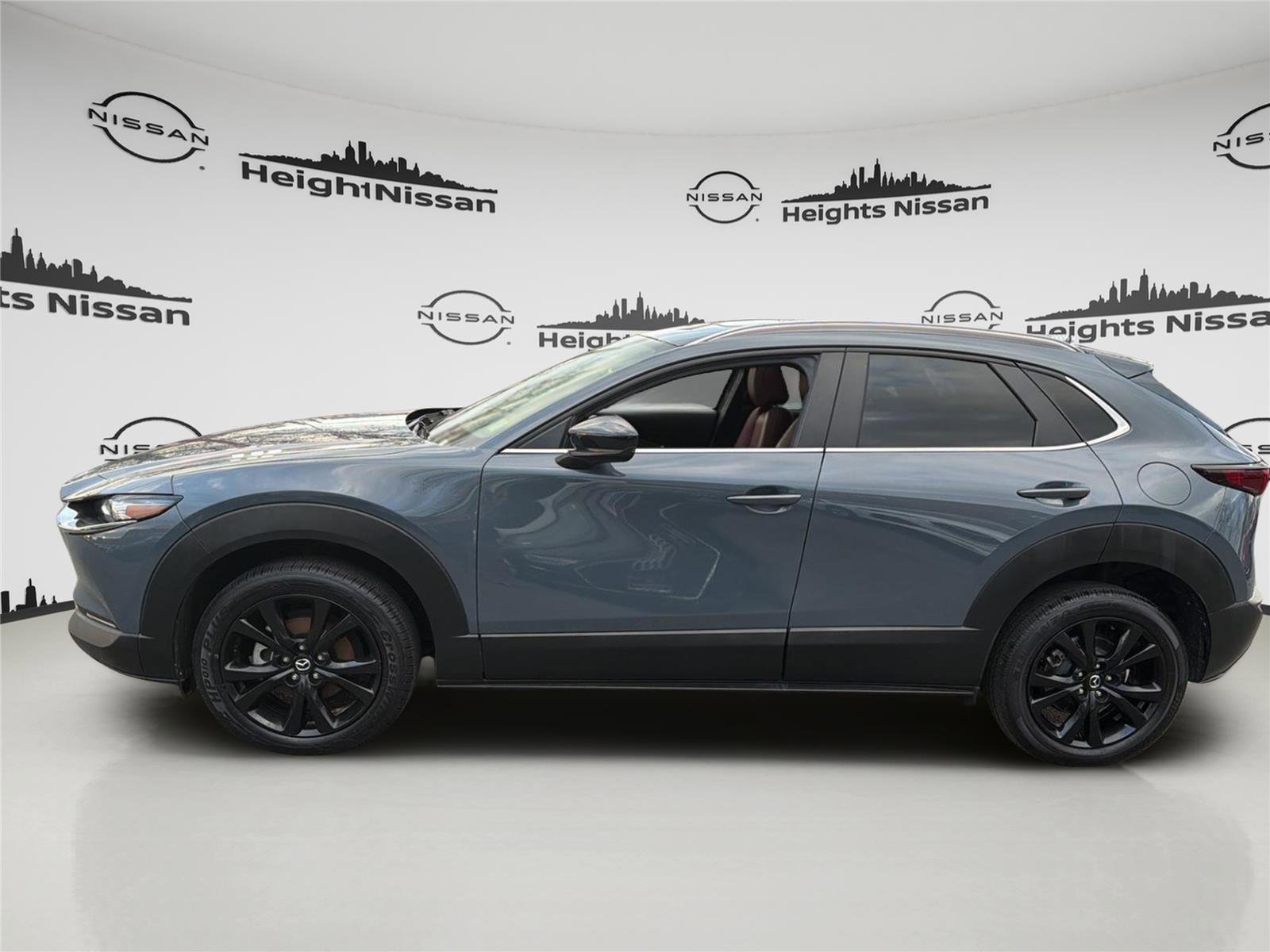 Used 2024 MAZDA CX-30 AWD 2.5 S w/ Preferred Package image 2