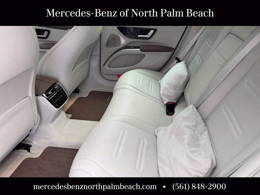 Used 2023 Mercedes-Benz EQS AMG 4MATIC image 6