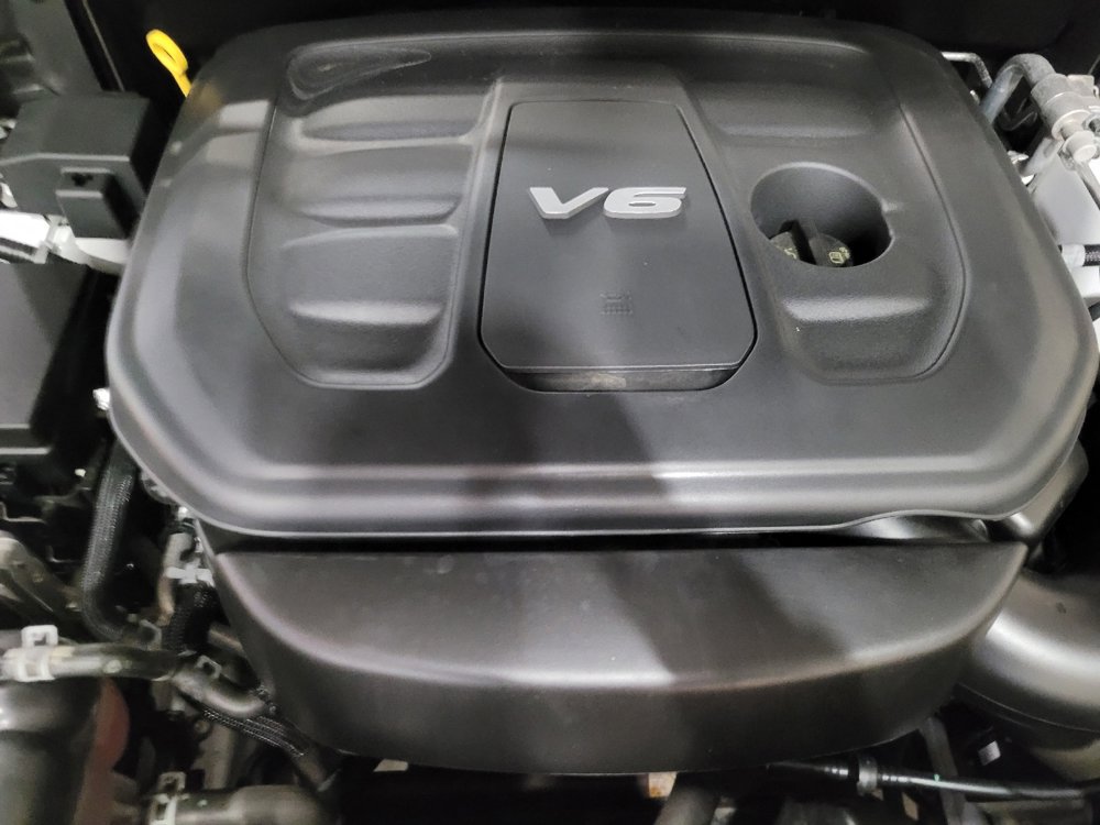 Used 2019 Jeep Grand Cherokee Altitude image 30