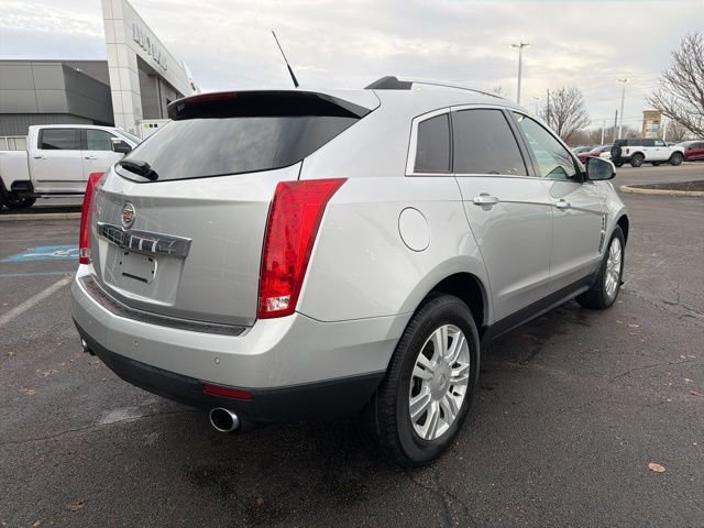 Used 2010 Cadillac SRX Luxury image 4