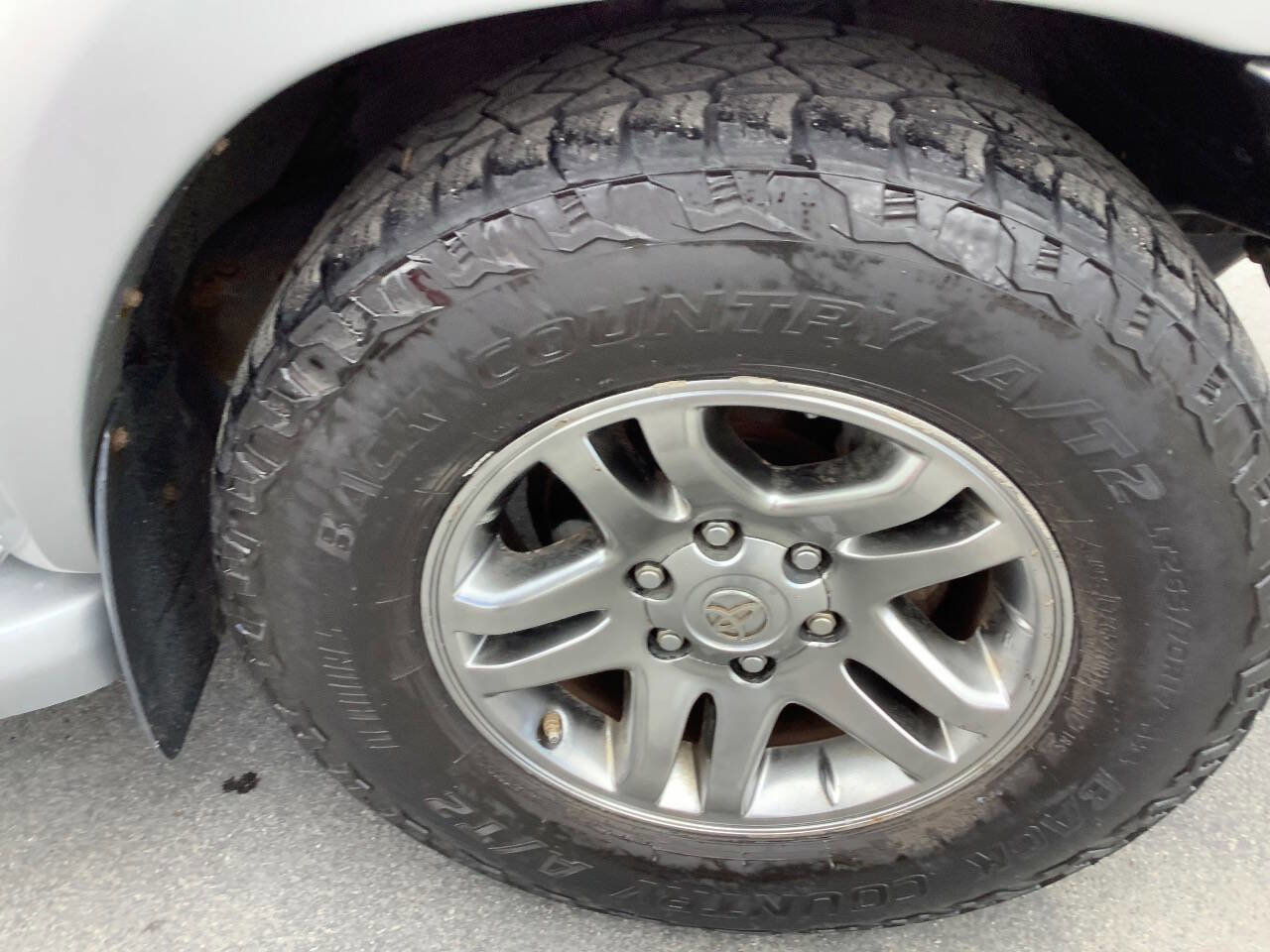 Used 2006 Toyota Sequoia Limited image 18