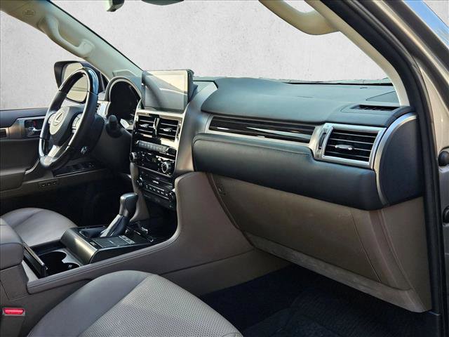 Used 2023 Lexus GX 460 Luxury image 26