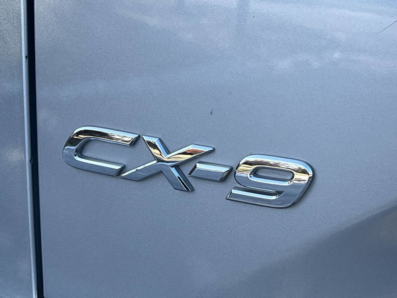 Used 2018 MAZDA CX-9 Touring image 20