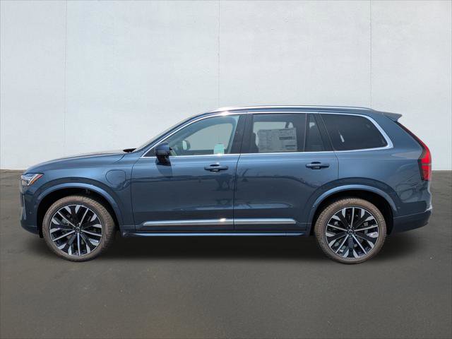 New 2026 Volvo XC90 T8 Plus image 3