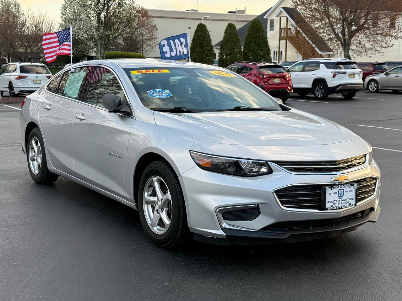 Used 2017 Chevrolet Malibu LS w/ LPO, Convenience Package 1 FWD image 4