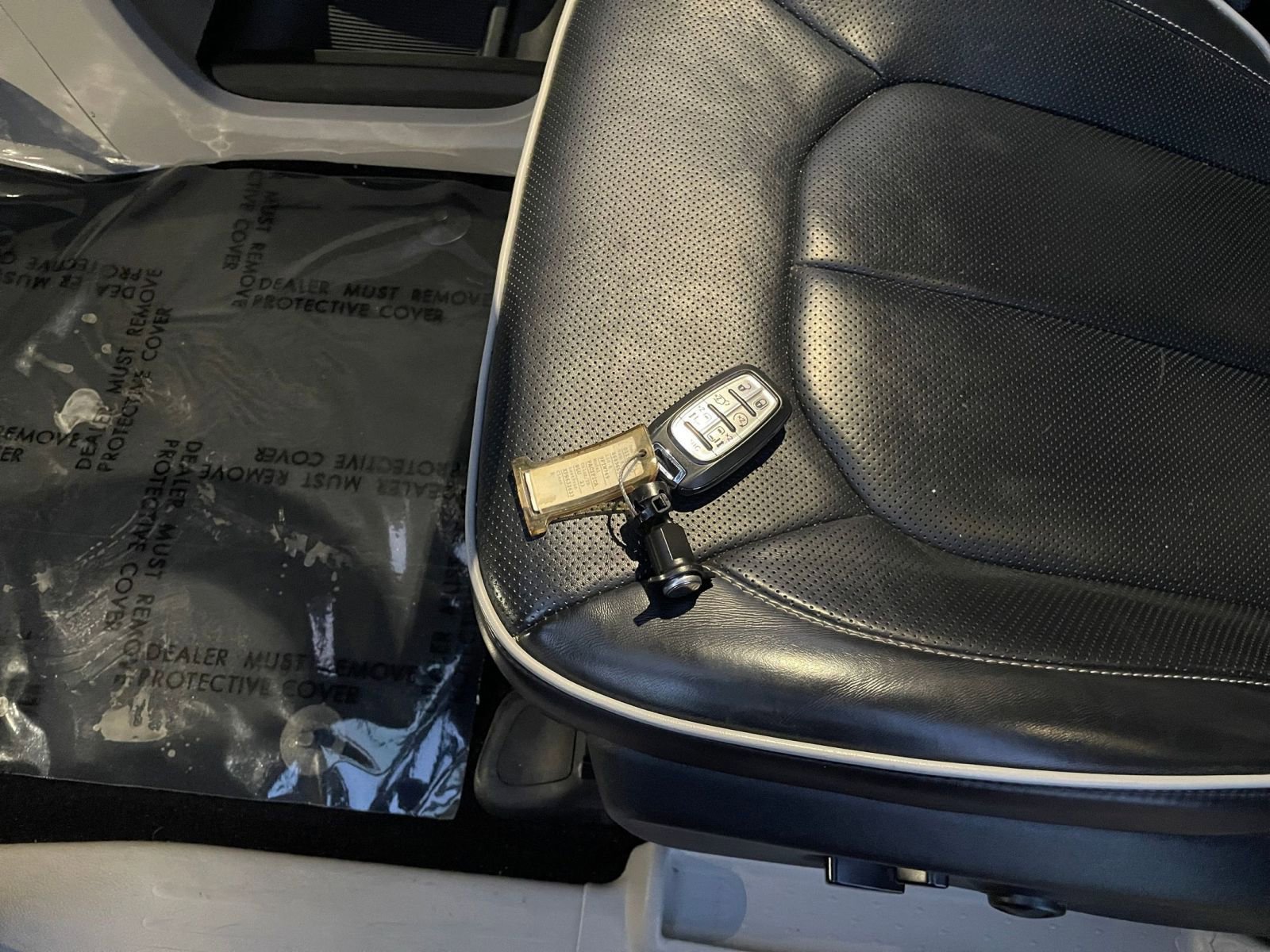 Used 2023 Chrysler Pacifica Limited image 24