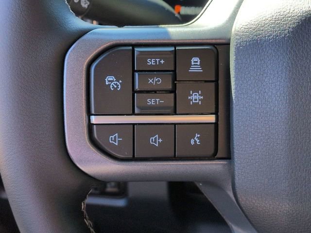 New 2026 Ford F250 Lariat w/ Black Appearance Package image 27