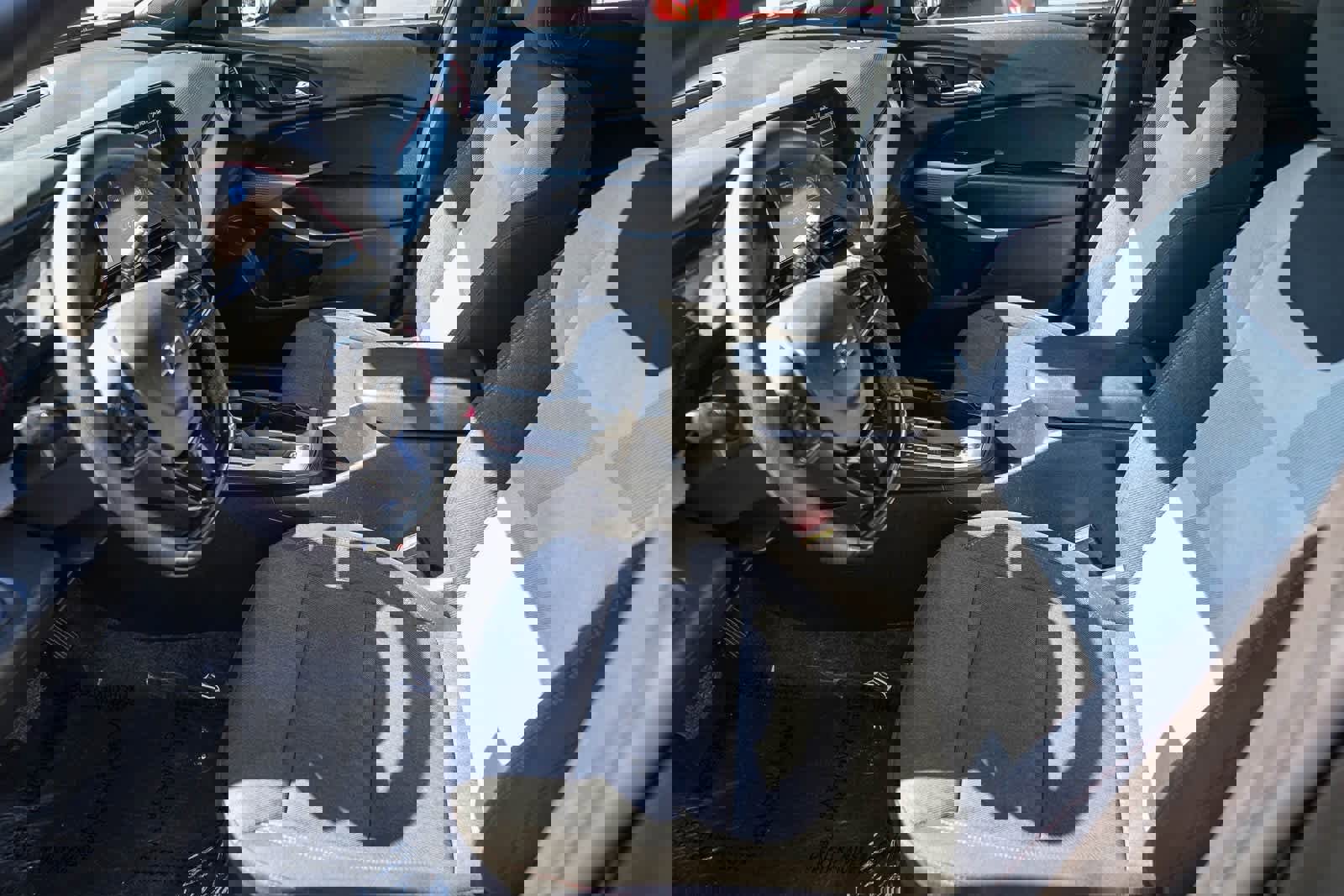 Used 2024 Chevrolet Trax RS image 17