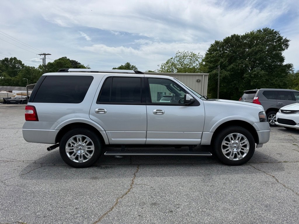 Used 2014 Ford Expedition Limited w/ Equipment Group 301A AWD/4WD image 8