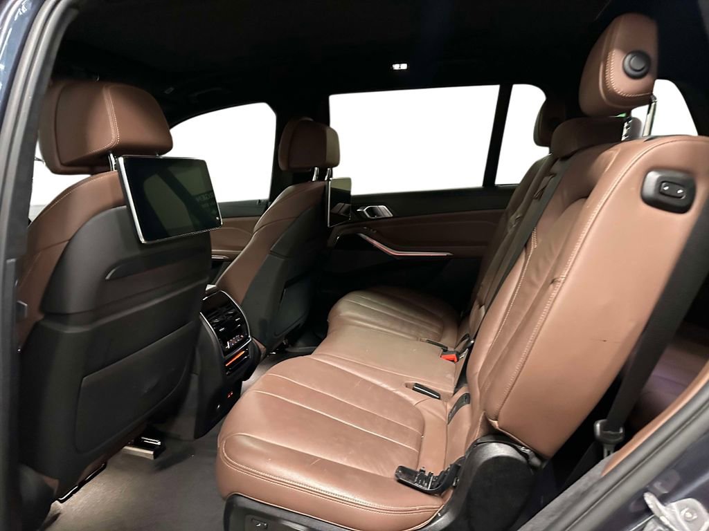 Used 2019 BMW X7 xDrive40i w/ Premium Package AWD/4WD image 17