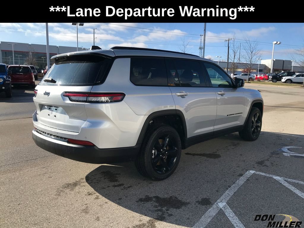 New 2025 Jeep Grand Cherokee L Altitude image 5