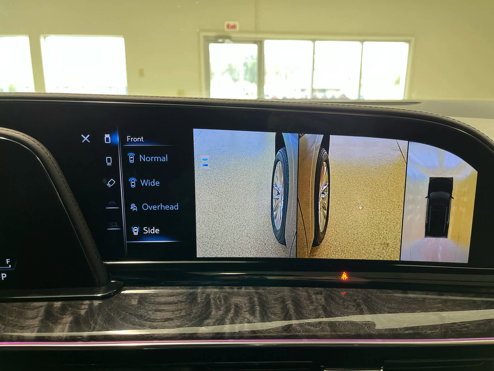 Used 2023 Cadillac Escalade Premium Luxury image 48