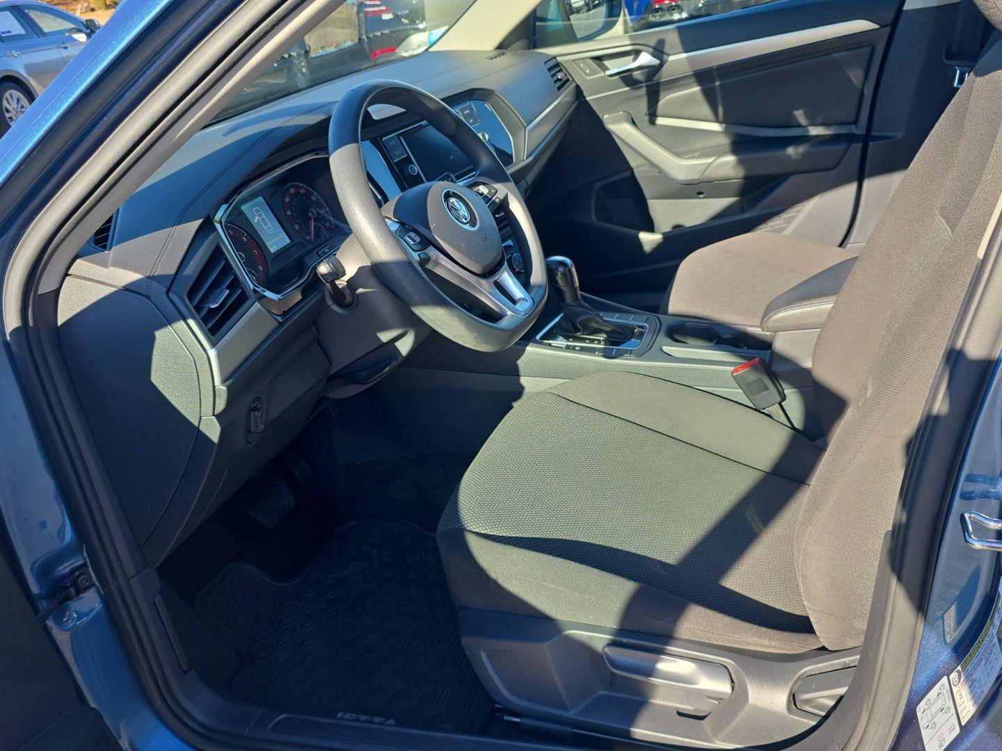 Used 2019 Volkswagen Jetta S w/ Driver Assistance Package image 16