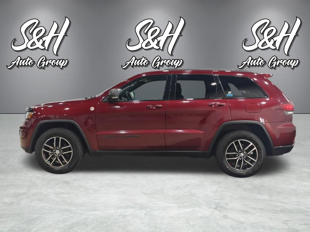 Used 2017 Jeep Grand Cherokee Trailhawk AWD/4WD image 14