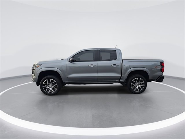Used 2024 Chevrolet Colorado Z71 w/ Z71 Convenience Package 2 image 4