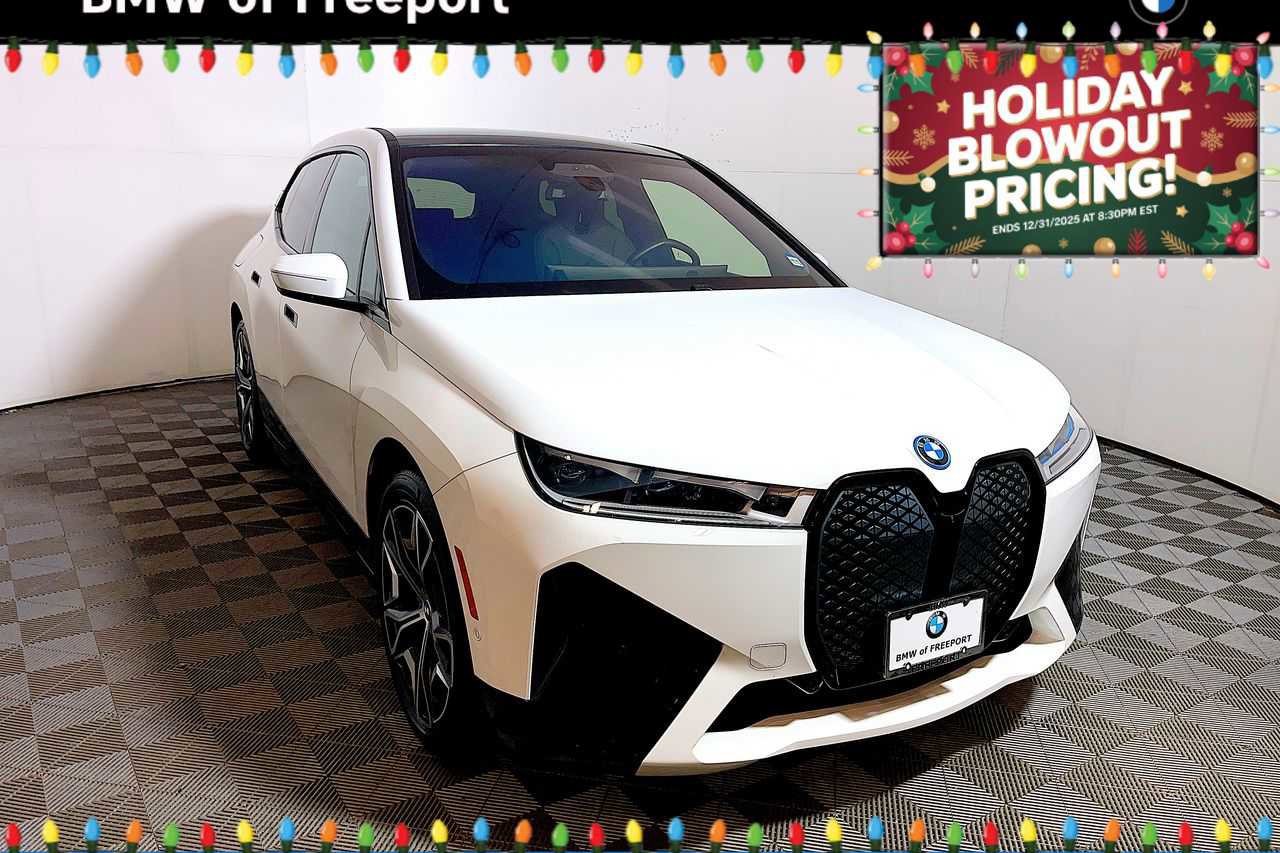 Used 2023 BMW iX M60 w/ Executive Package image 1