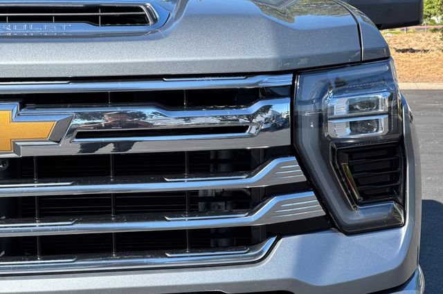 Used 2024 Chevrolet Silverado 3500 High Country w/ High Country Premium Package AWD/4WD image 54