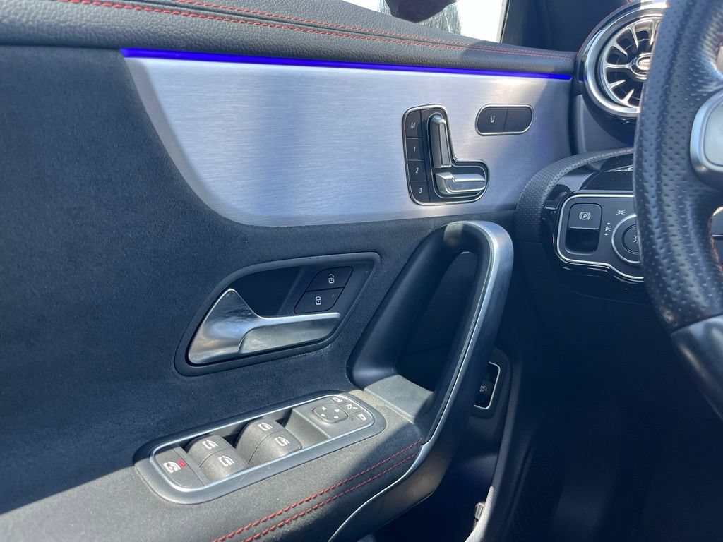 Used 2022 Mercedes-Benz CLA 35 AMG 4MATIC image 26