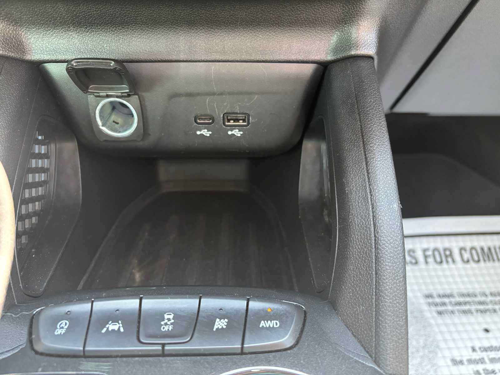 Used 2025 Chevrolet TrailBlazer LT AWD/4WD image 25