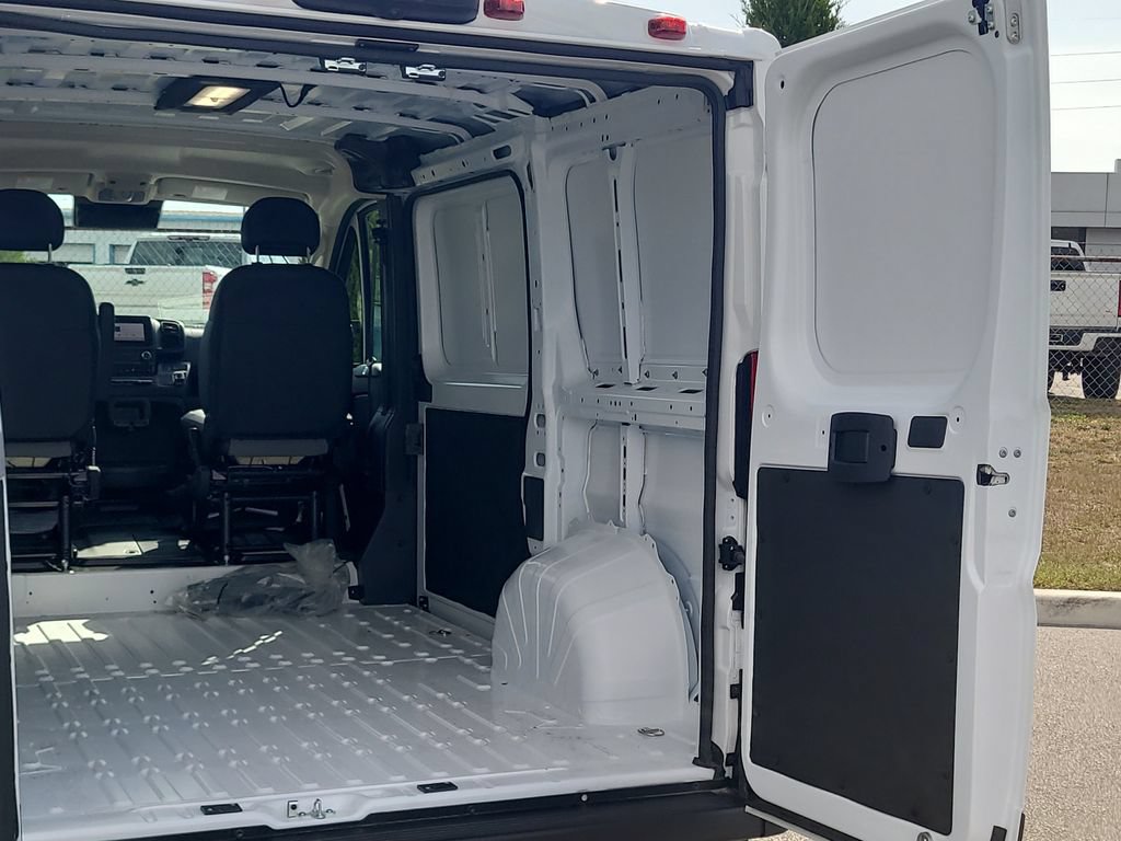 New 2026 RAM ProMaster 1500 w/ Convenience Group FWD image 12