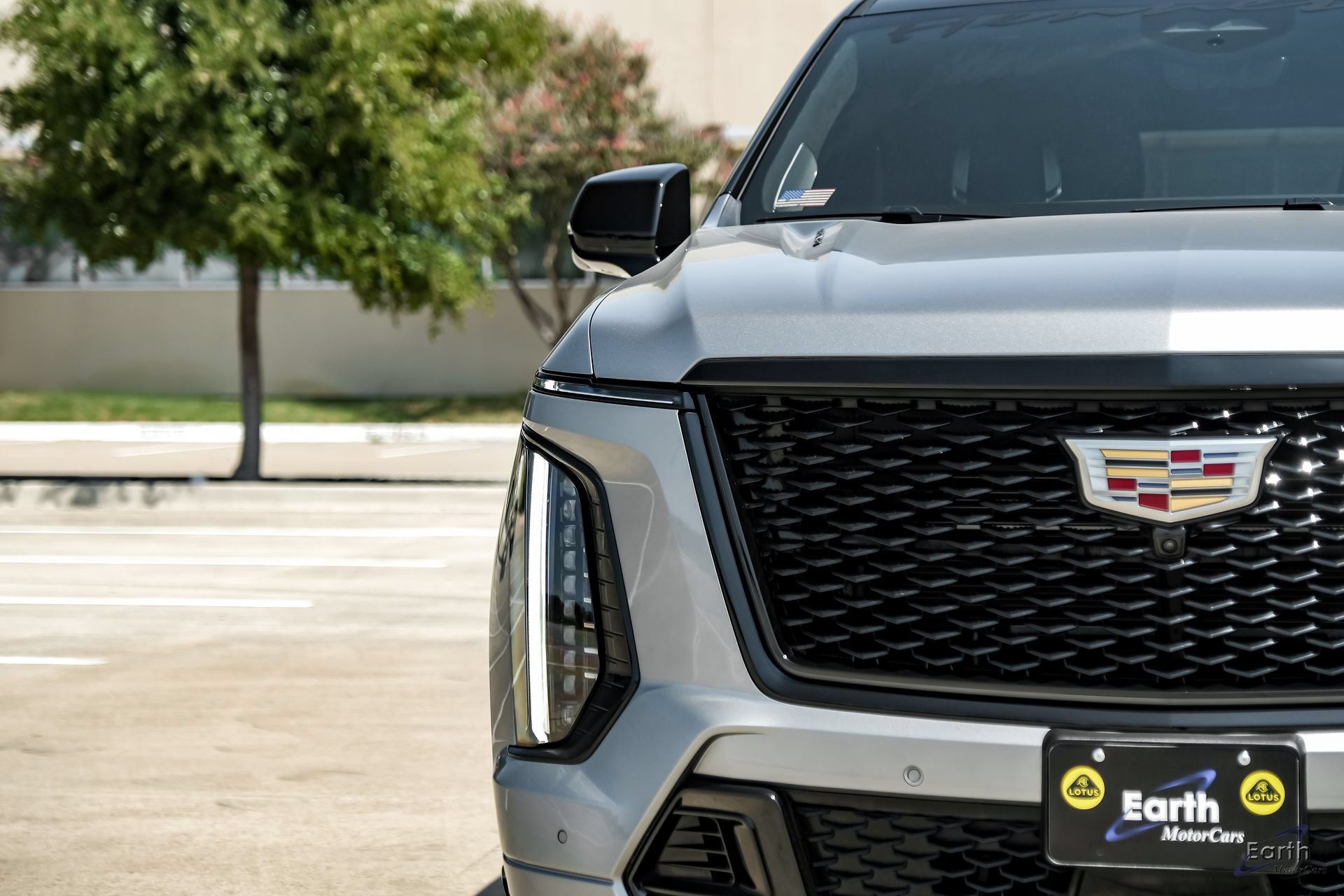 Used 2025 Cadillac Escalade V w/ LPO, Floor Liner Package AWD/4WD image 30