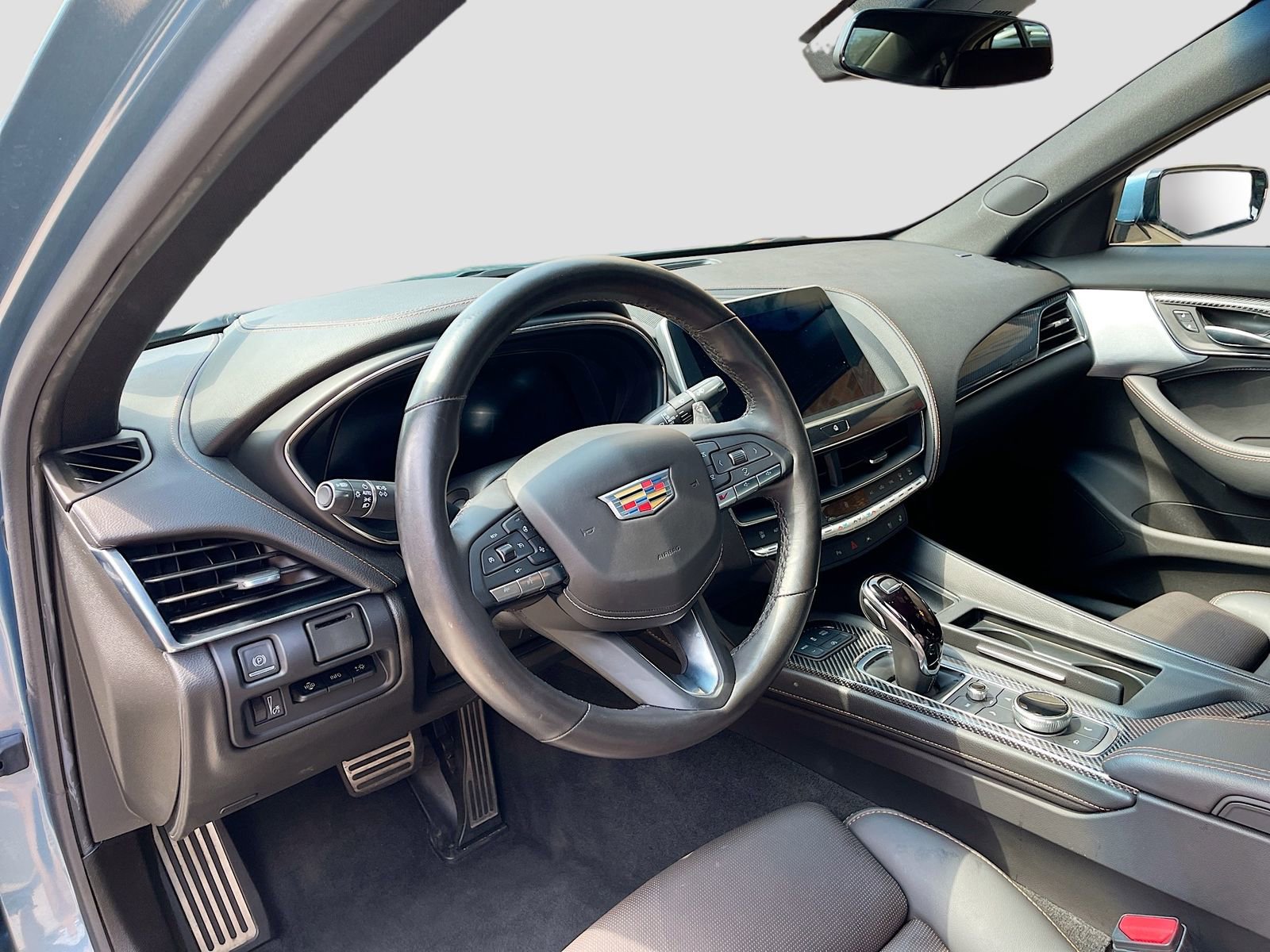 Used 2024 Cadillac CT5 V w/ Premium Package image 9