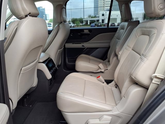 Used 2020 Lincoln Aviator Reserve w/ Elements Package Plus RWD image 5