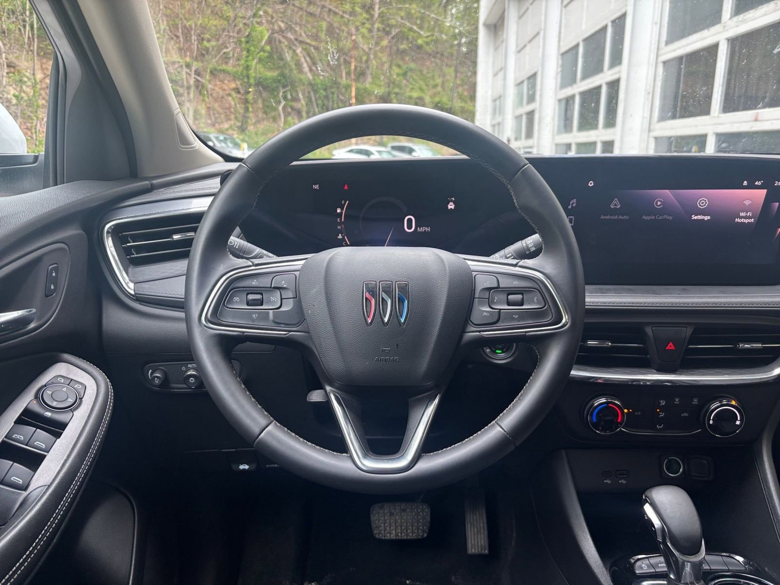 Used 2025 Buick Encore GX Preferred AWD/4WD image 34