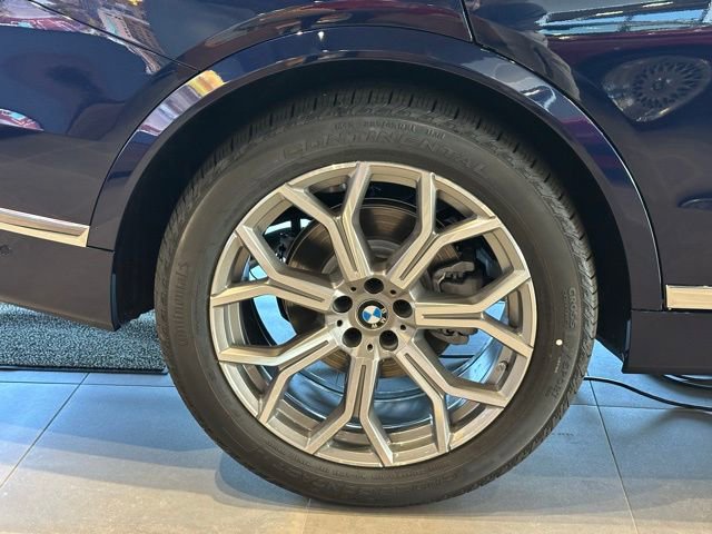 New 2026 BMW X7 xDrive40i image 2