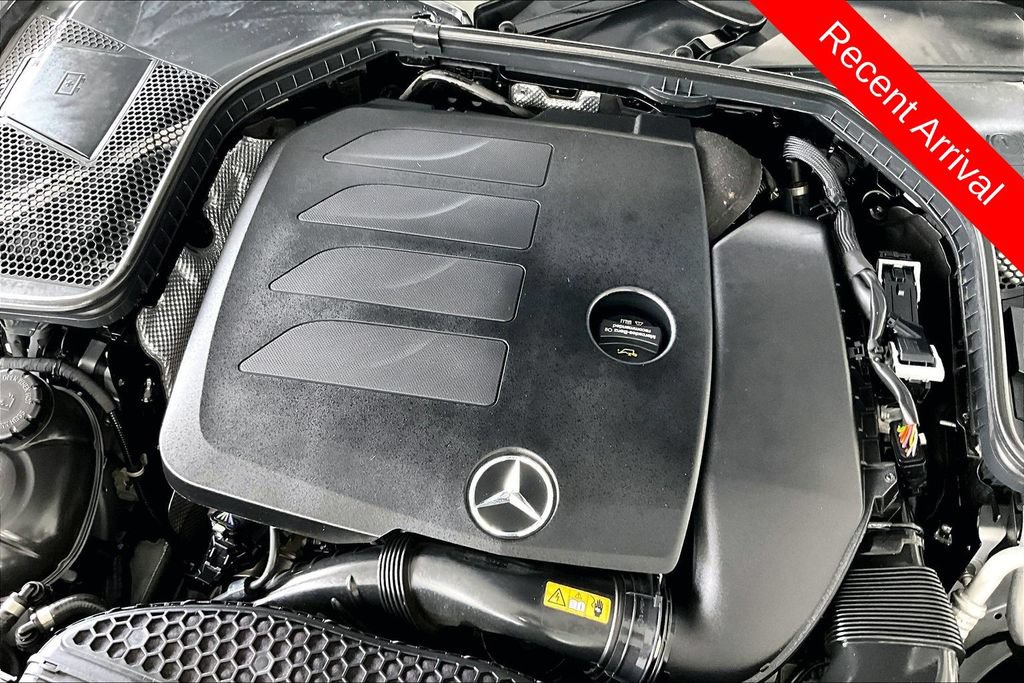 Used 2021 Mercedes-Benz C 300 Sedan w/ Premium Package image 31