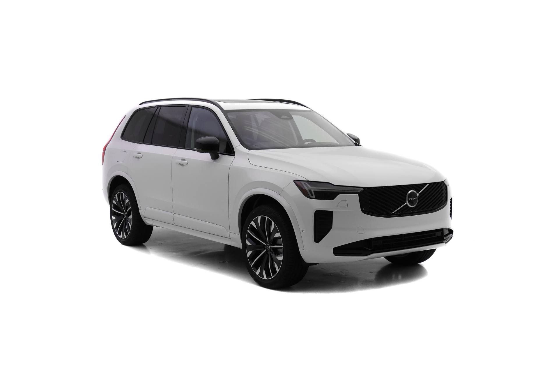 New 2026 Volvo XC90 B6 Ultra w/ Protection Package image 2