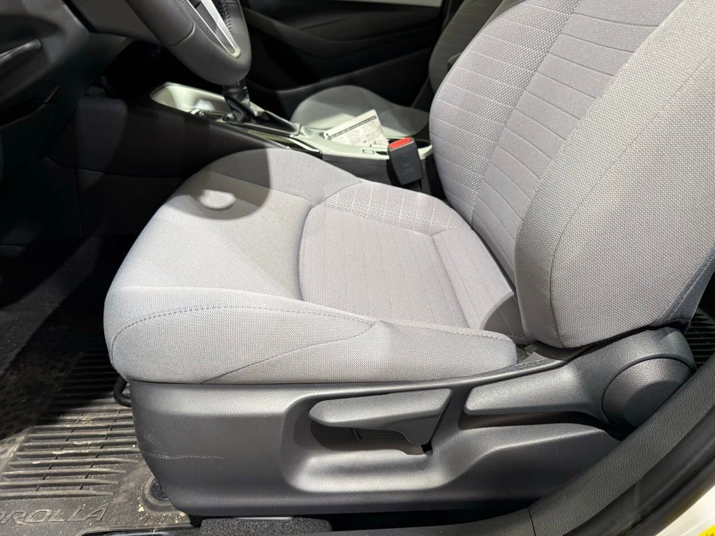 New 2026 Toyota Corolla SE FWD image 13