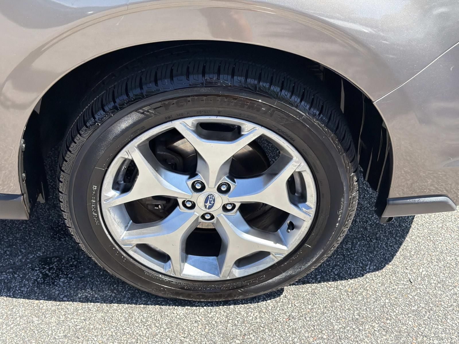Used 2017 Subaru Forester 2.5i Touring AWD/4WD image 12