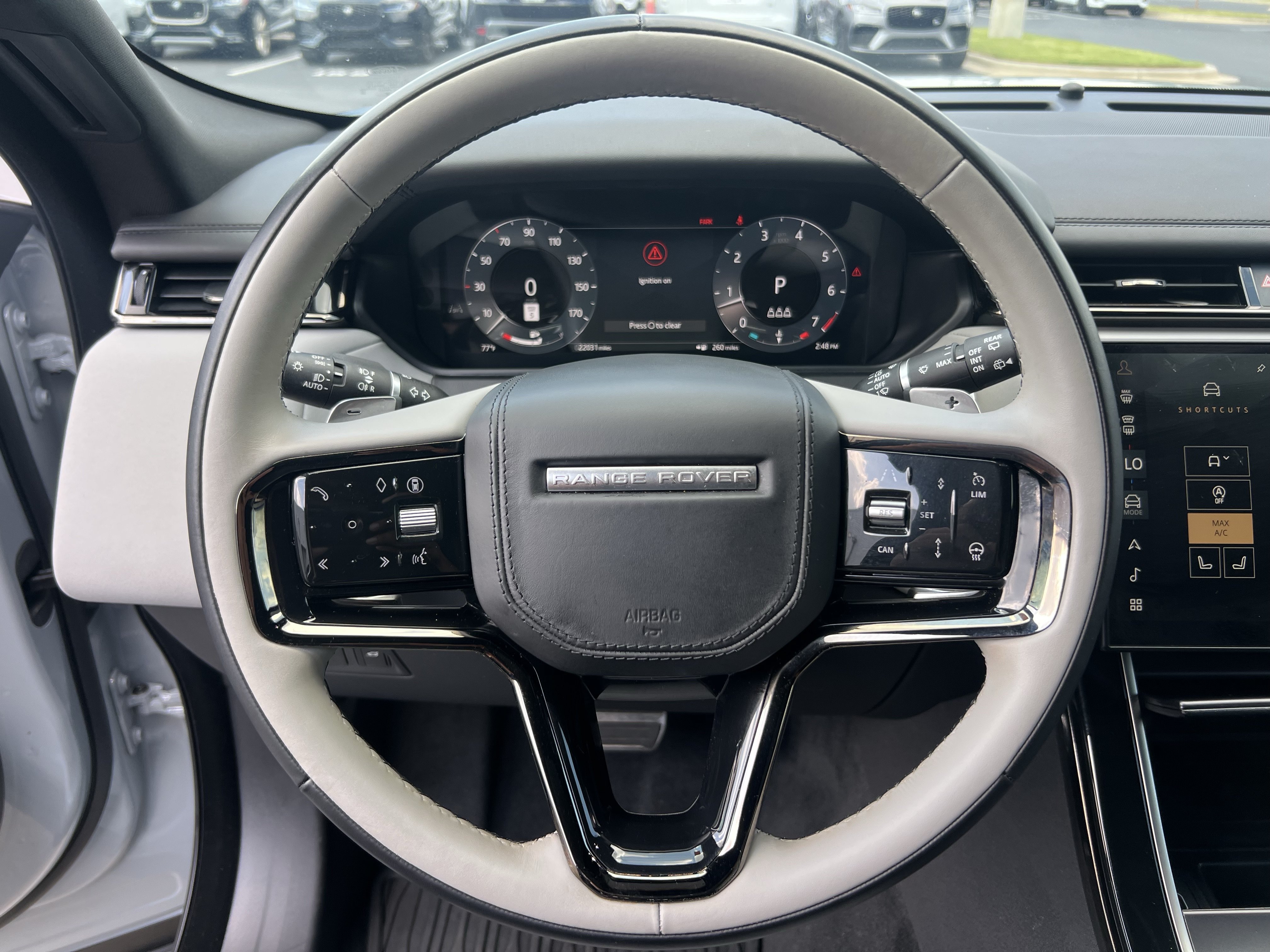 Certified 2026 Land Rover Range Rover Velar Dynamic SE AWD/4WD image 20